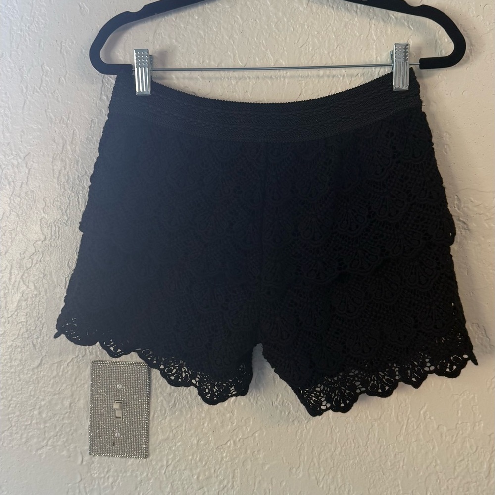 Justice Black Floral Lace Tiered Shorts - Size 14 - 2016 Collection - Picture 4 of 9
